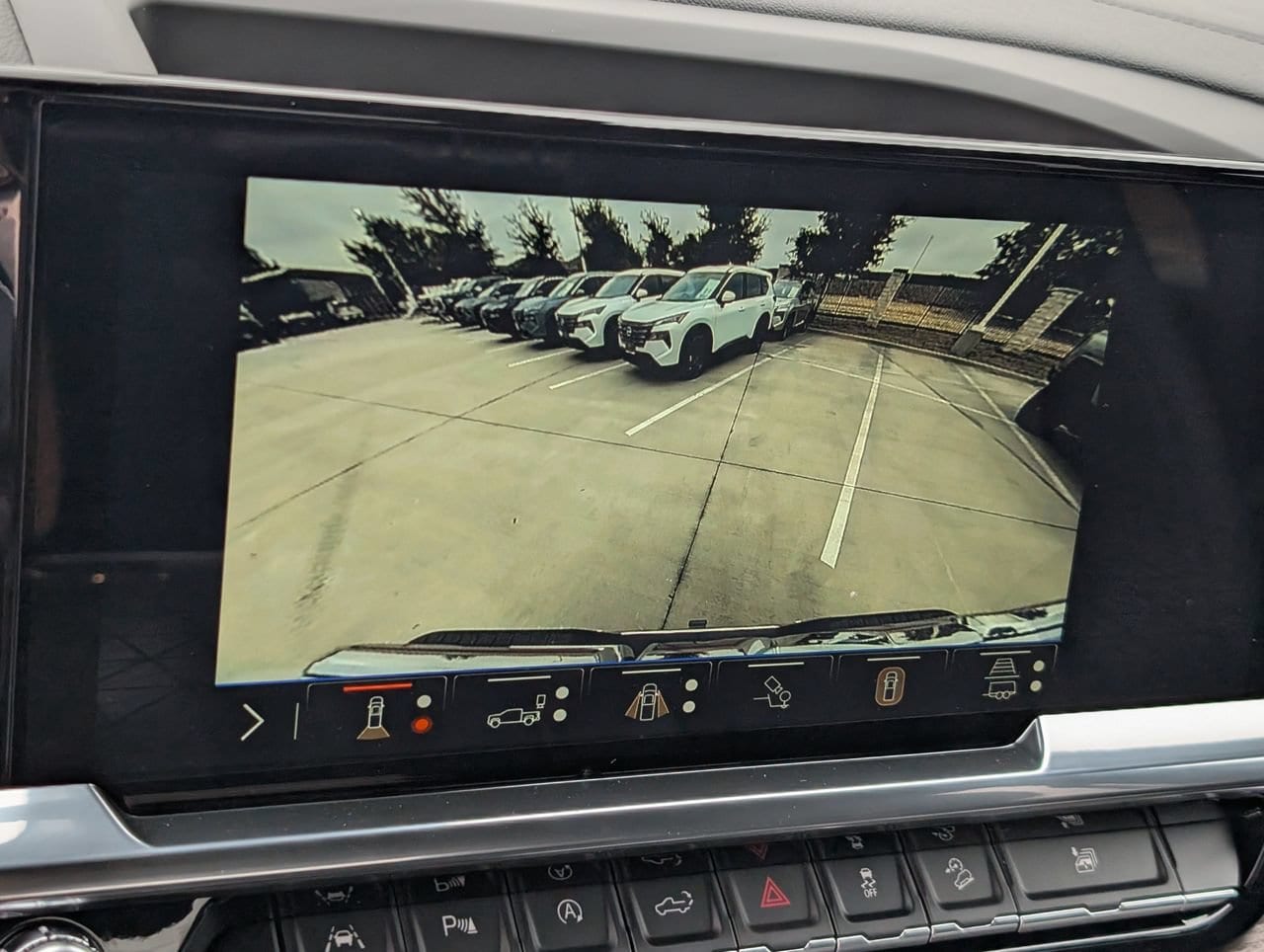 2026 GMC Sierra 1500 SLT - Photo 12