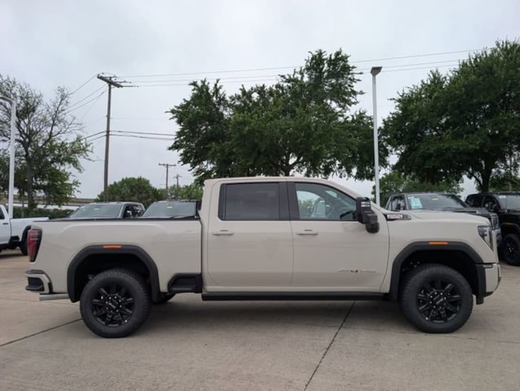 New 2026 GMC Sierra 2500 HD AT4 Truck Crew Cab
