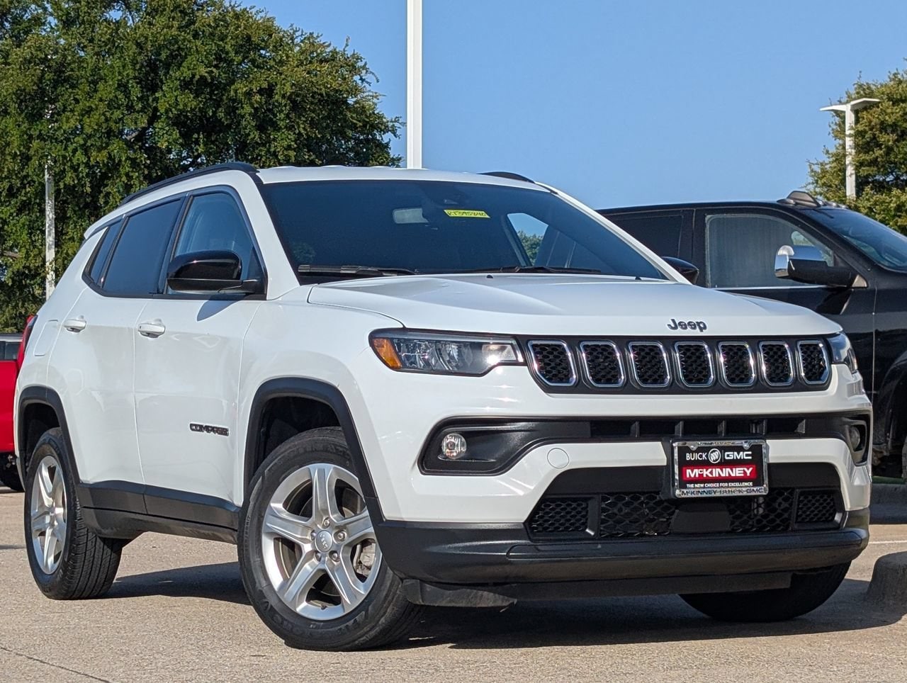 Used 2024 Jeep Compass Latitude with VIN 3C4NJDBN9RT595840 for sale in Mckinney, TX