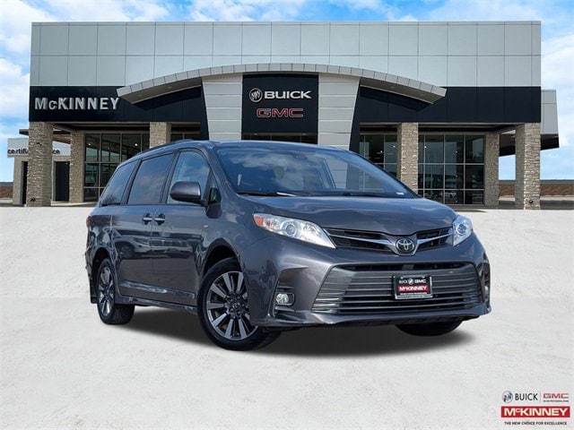 2020 Toyota Sienna XLE Premium