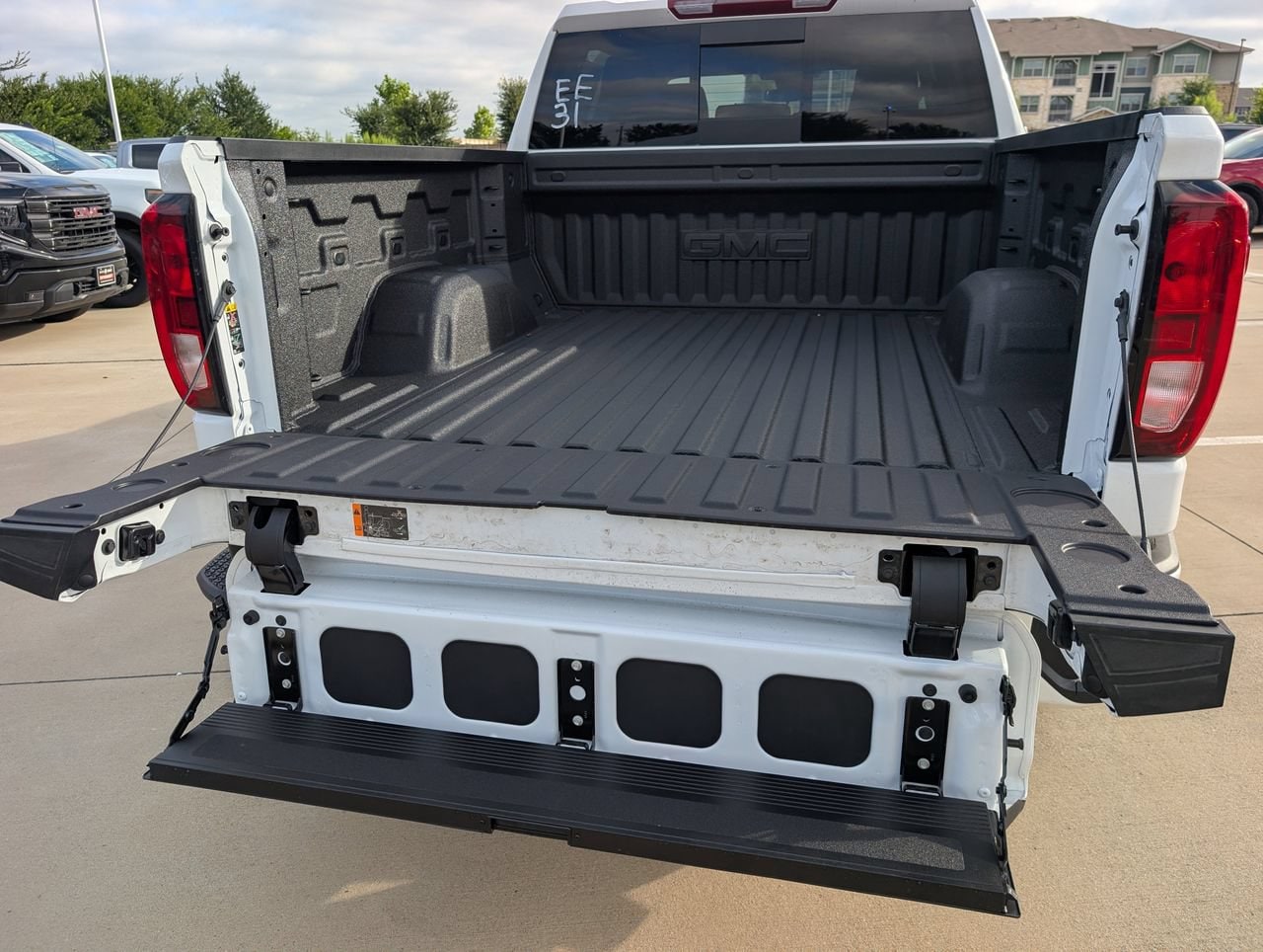 2026 GMC Sierra 1500 Elevation - Photo 7