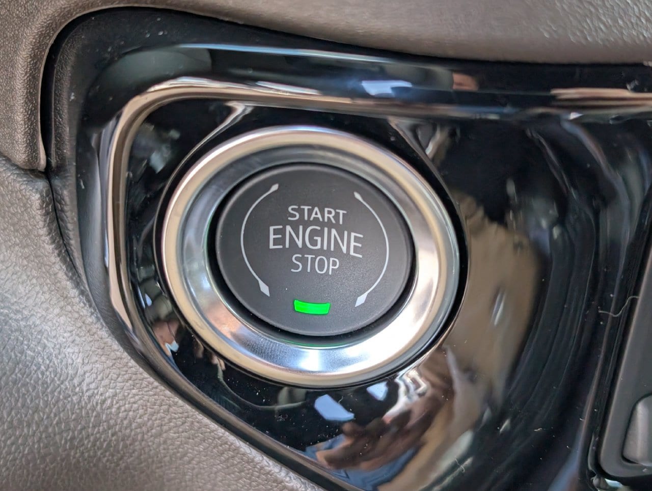 2026 GMC Sierra 1500 SLT - Photo 16