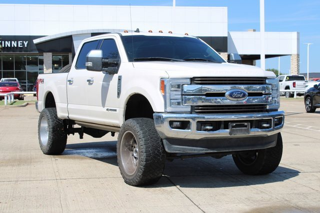 2019 Ford F-250 King Ranch photo 2