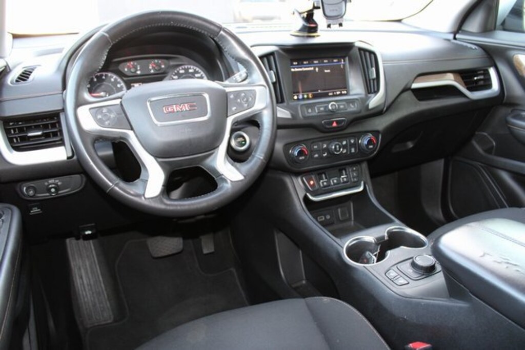 Used 2018 GMC Terrain SLE SUV