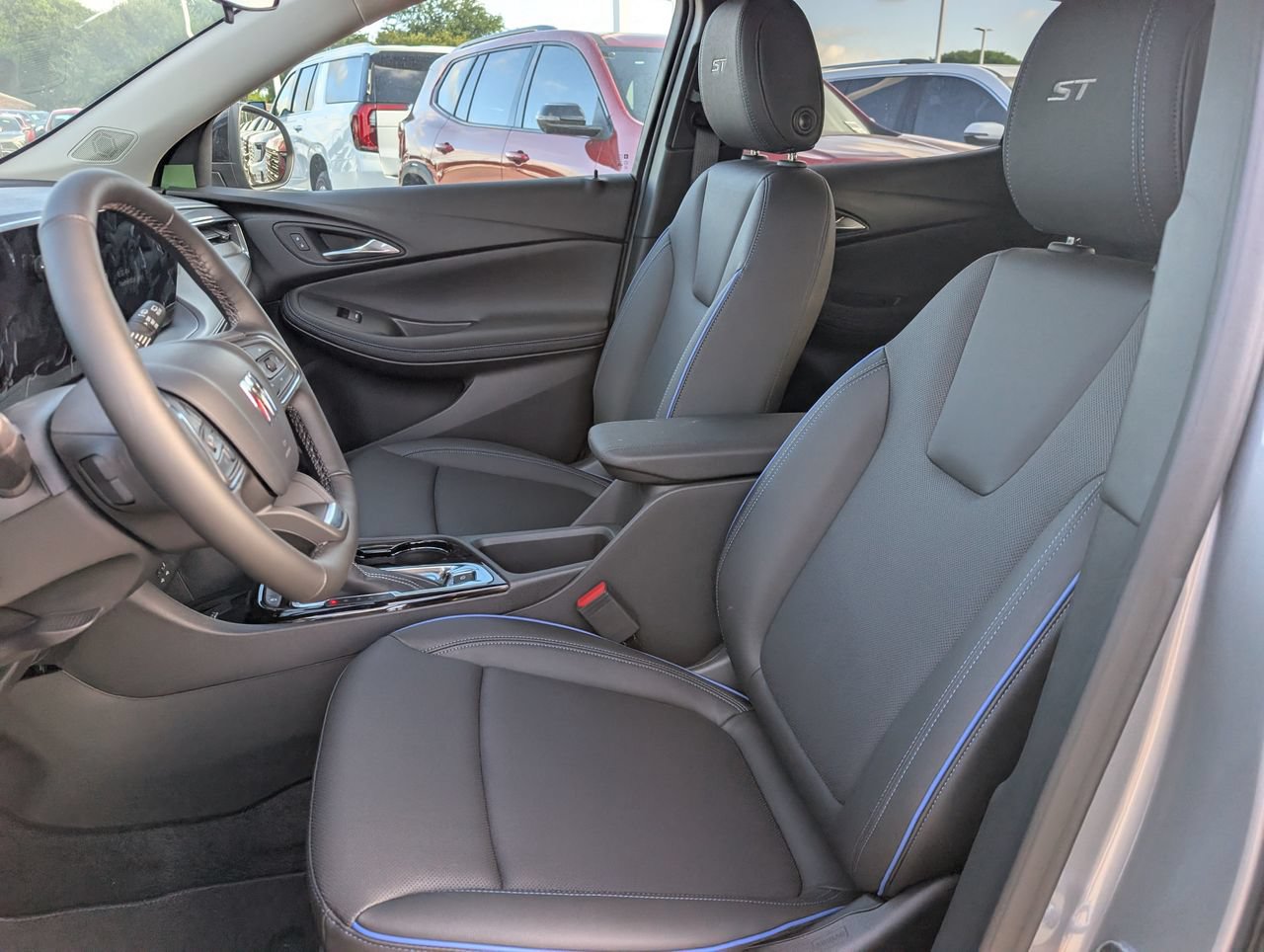 2026 Buick Encore GX Sport Touring - Photo 18