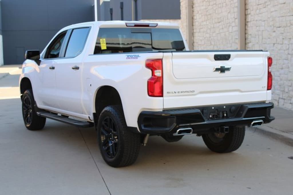 Used 2025 Chevrolet Silverado 1500 LT Trail Boss Truck Crew Cab