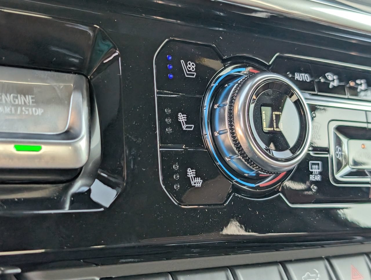 2026 GMC Sierra 2500HD Denali Ultimate - Photo 14