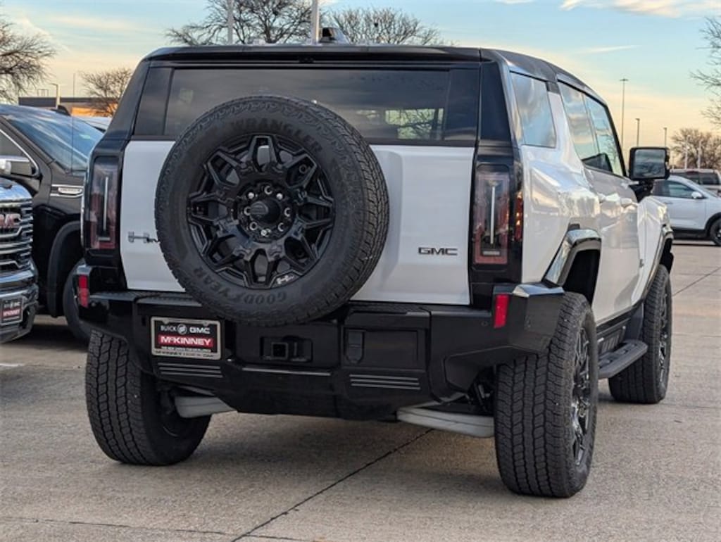 New 2026 GMC HUMMER EV SUV 2X SUV