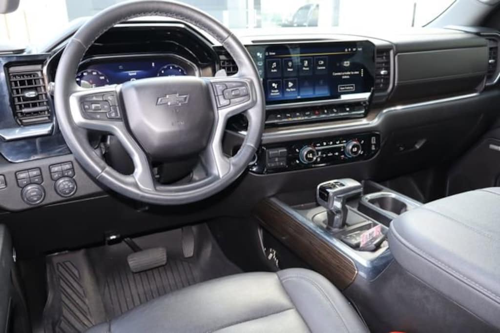 Used 2023 Chevrolet Silverado 1500 RST Truck Crew Cab