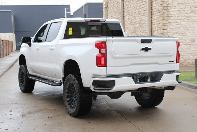 2024 Chevrolet Silverado 1500 RST photo 3
