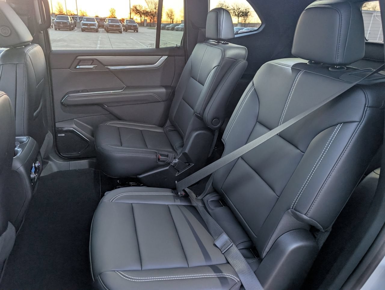 2026 GMC Acadia Elevation - Photo 20