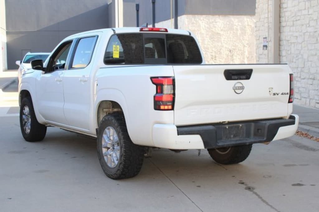 Used 2022 Nissan Frontier SV Truck Crew Cab