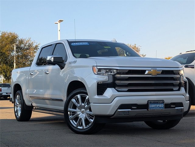 2022 Chevrolet Silverado 1500 High Country photo 2