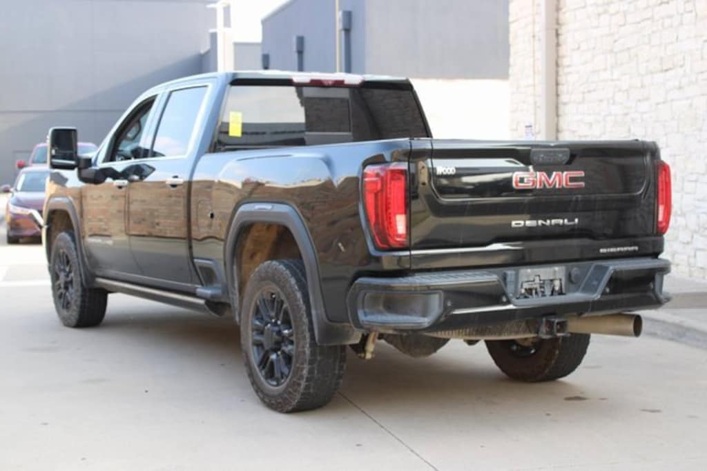 Used 2022 GMC Sierra 2500 HD Denali Truck Crew Cab