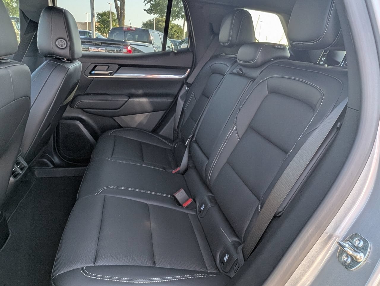 2027 GMC Terrain Elevation - Photo 20