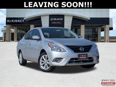 2015 Nissan Versa SL Sedan