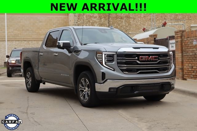 2024 GMC Sierra 2WD Crew Cab Short Box SLT's photo