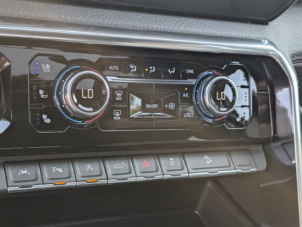2026 GMC Sierra 1500 Denali - Photo 13