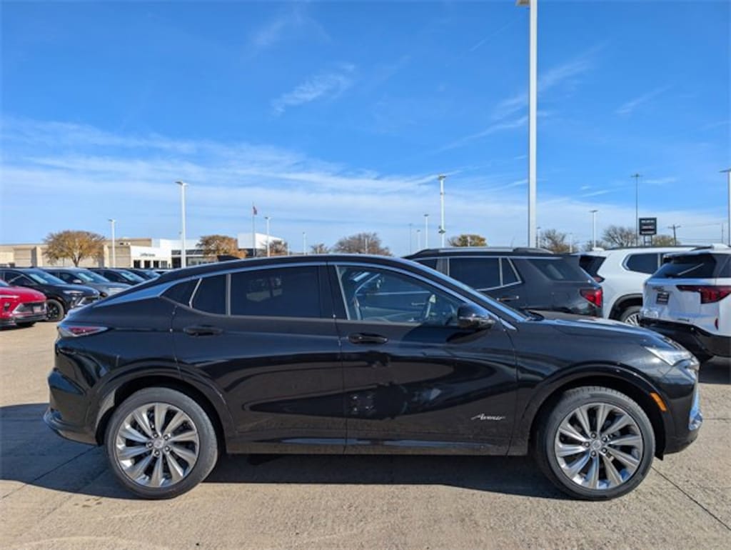 New 2026 Buick Envista Avenir SUV