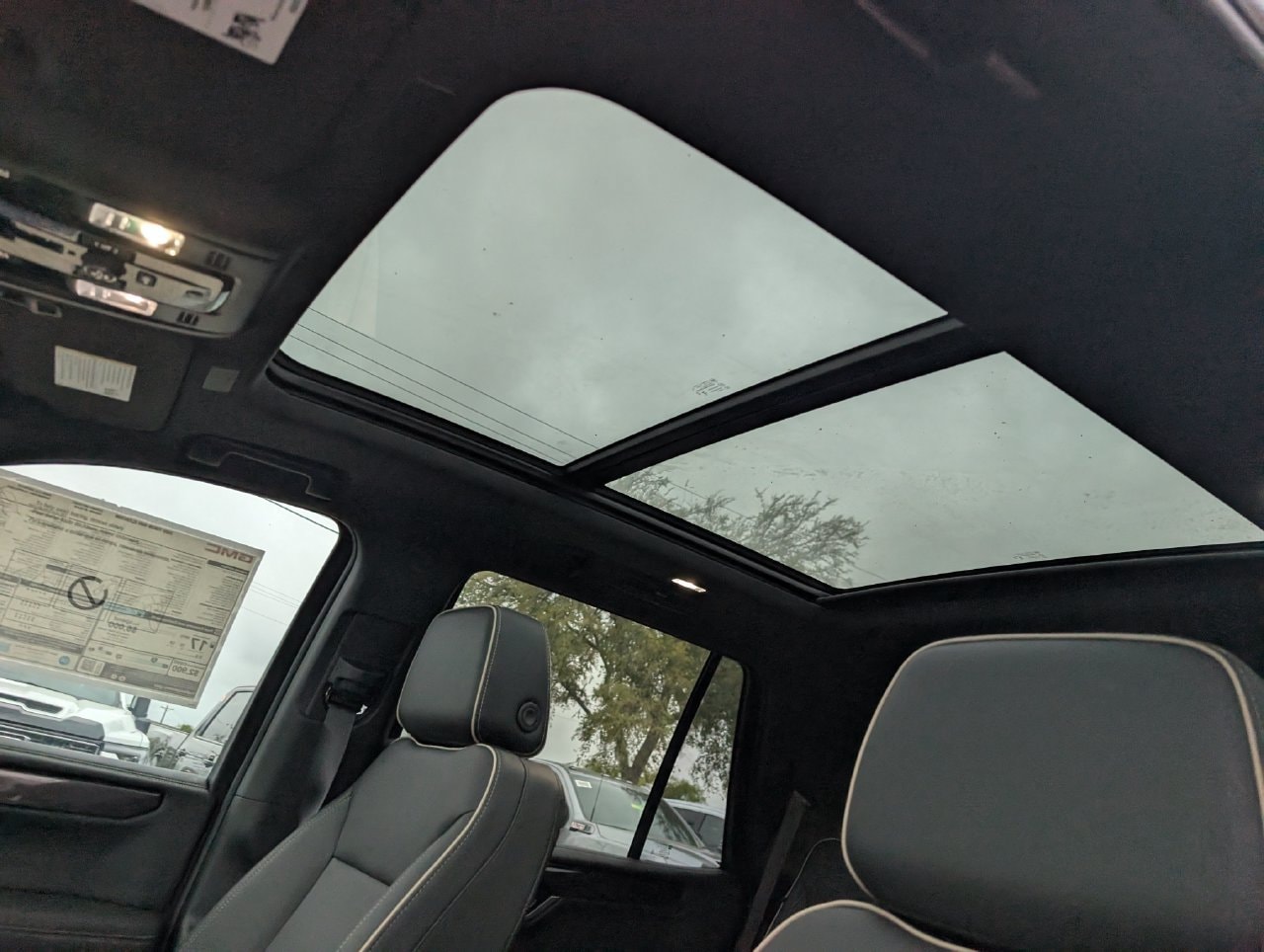 2026 GMC Yukon Elevation - Photo 19