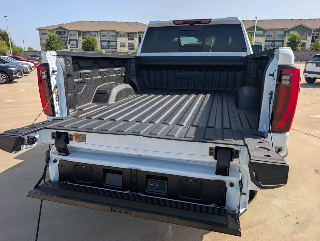 2026 GMC Sierra 2500HD Denali Ultimate - Photo 7