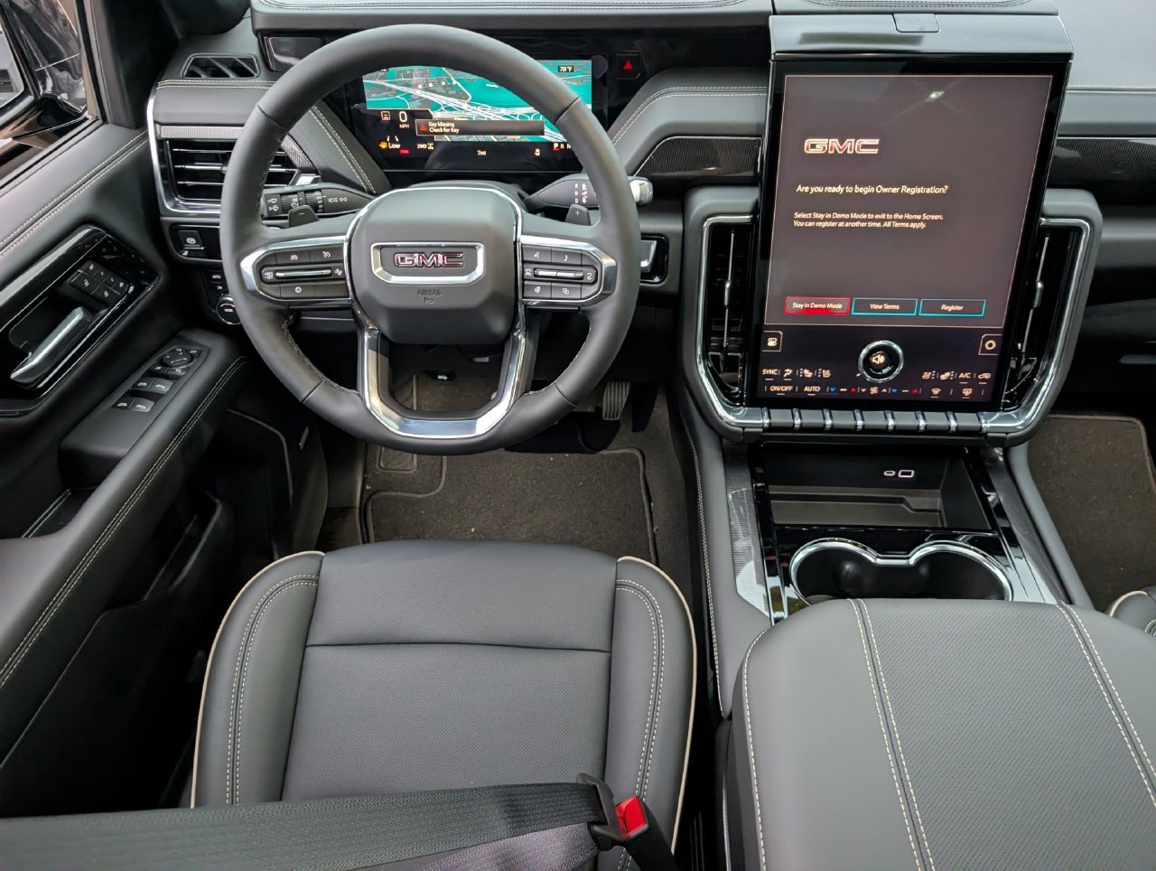 2026 GMC Yukon Elevation - Photo 8