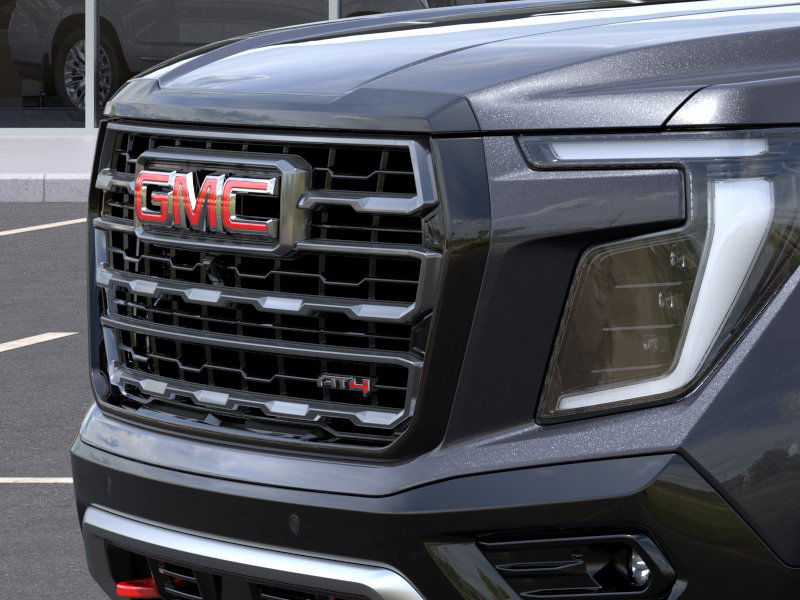 2025 GMC Yukon AT4 - Photo 13