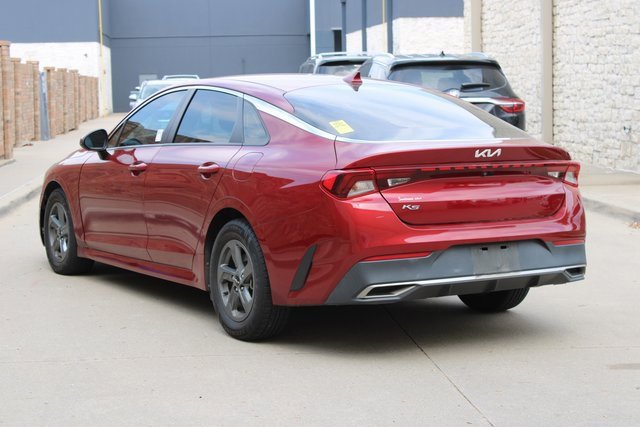 2022 Kia K5 LX photo 3