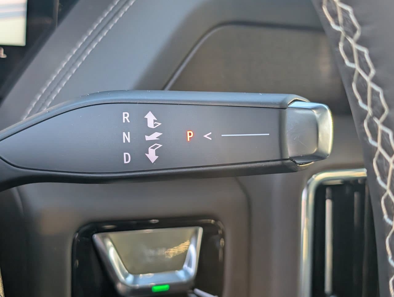 2026 GMC Yukon XL Denali Ultimate - Photo 16