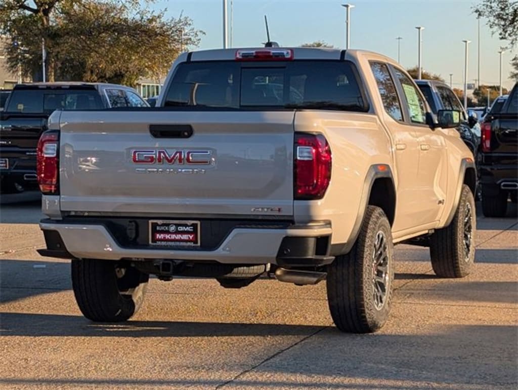 New 2026 GMC Canyon AT4 Truck Crew Cab