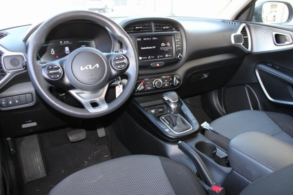 Used 2023 Kia Soul LX Hatchback
