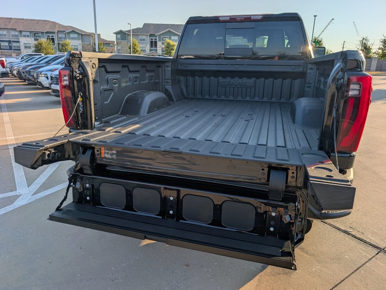 2026 GMC Sierra 2500HD Denali - Photo 6
