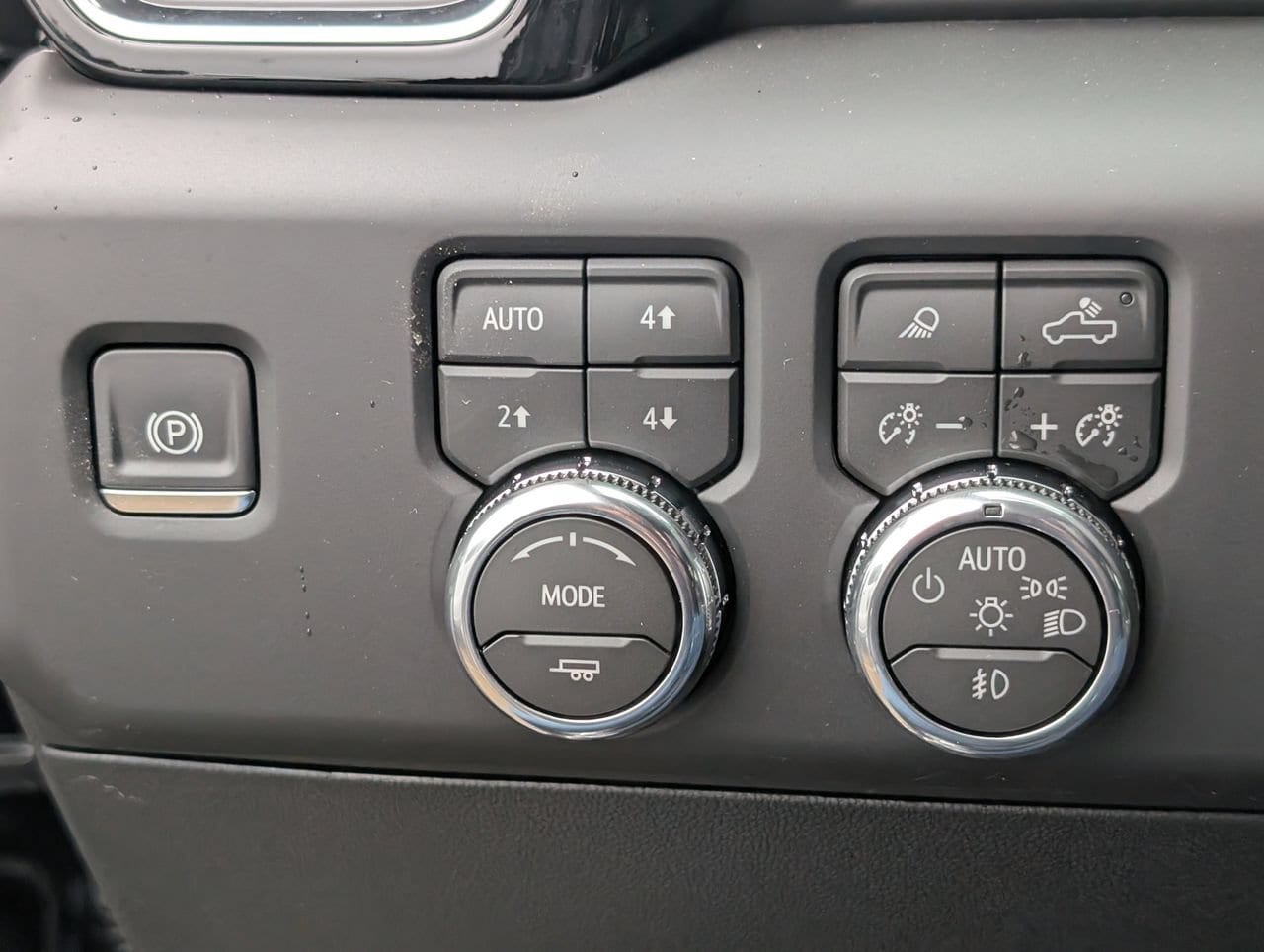 2026 GMC Sierra 2500HD Denali - Photo 18