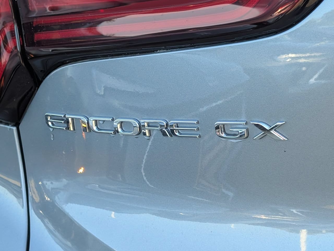 2026 Buick Encore GX Sport Touring - Photo 6