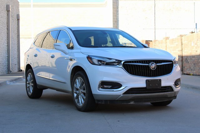 Used 2020 Buick Enclave Essence with VIN 5GAERBKWXLJ172870 for sale in Mckinney, TX