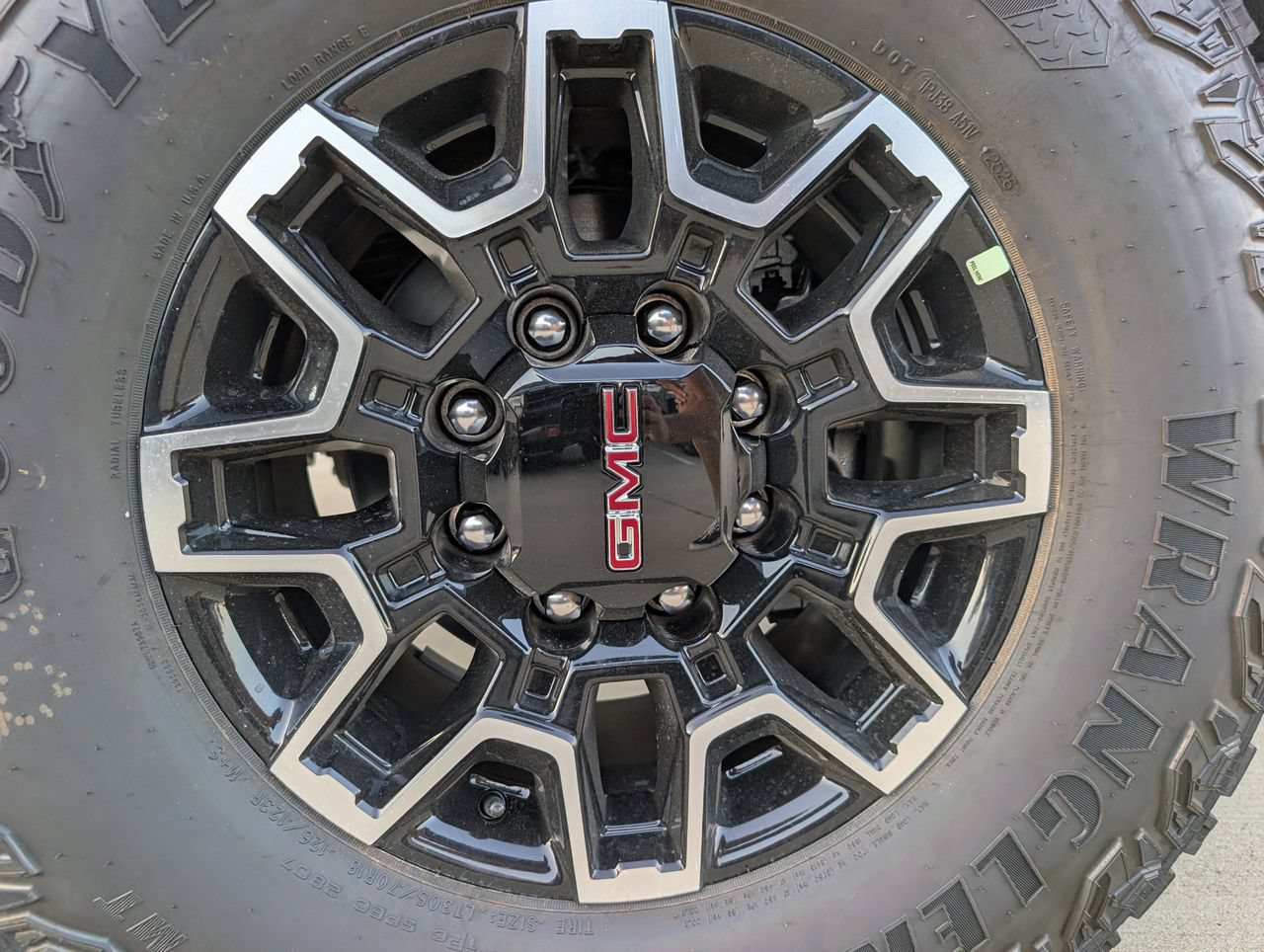 2026 GMC Sierra 2500HD AT4X - Photo 7