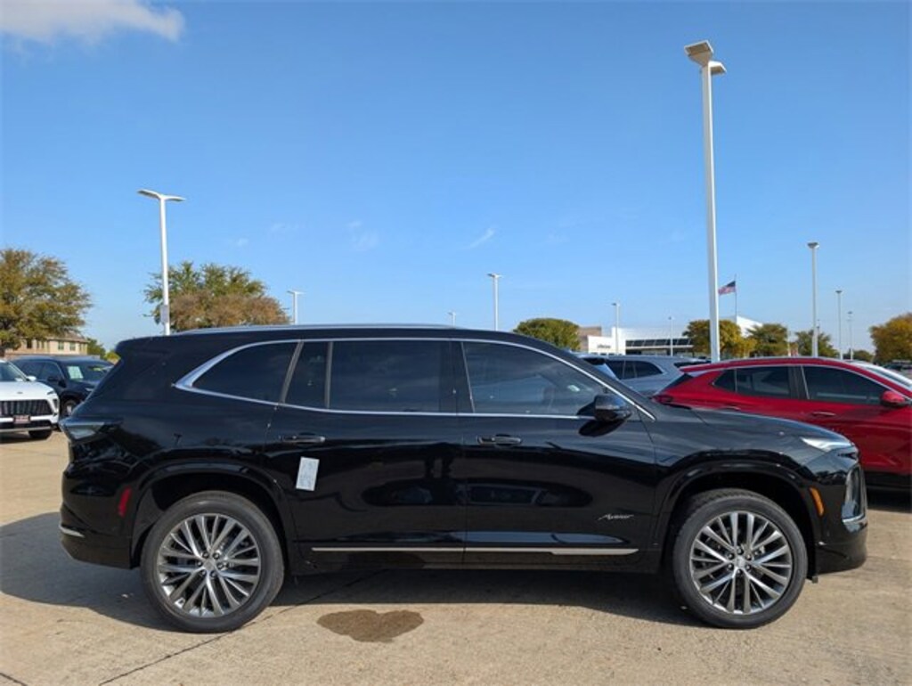 New 2026 Buick Enclave Avenir SUV
