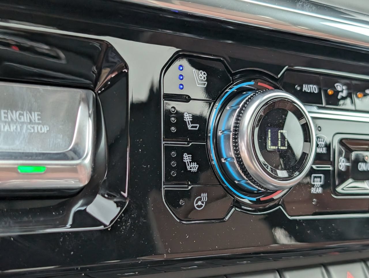 2026 GMC Sierra 1500 Denali Ultimate - Photo 14