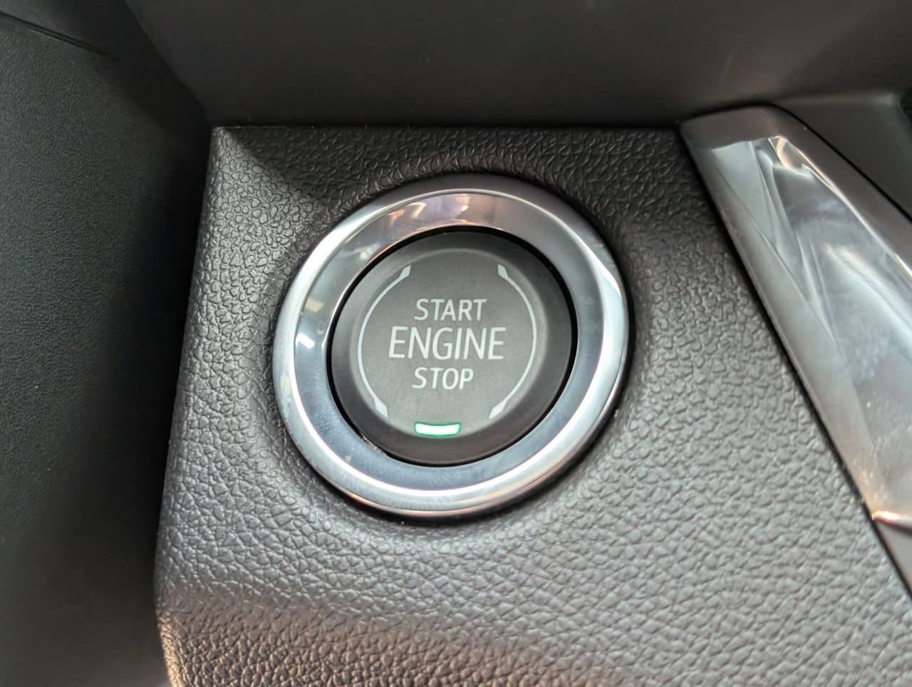 New 2026 Summit White Buick Preferred image 14