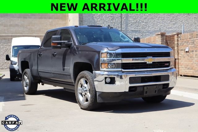 2016 Chevrolet Silverado HD LT 4WD Crew Cab Standard Box's photo