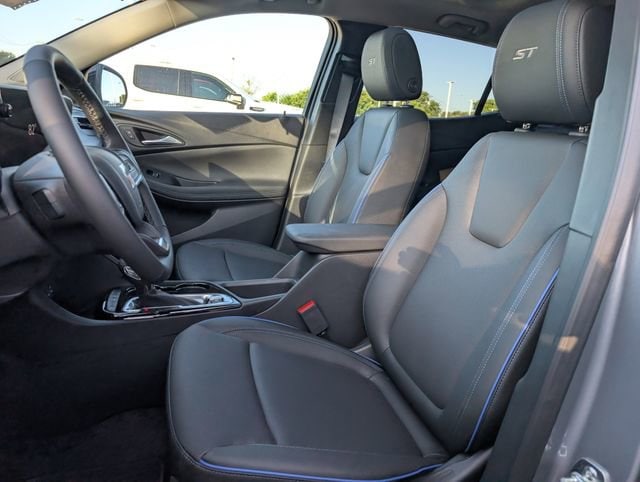 2026 Buick Encore GX Sport Touring - Photo 19