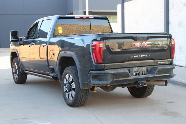 2024 Gmc Sierra 2500 HD Denali photo 3