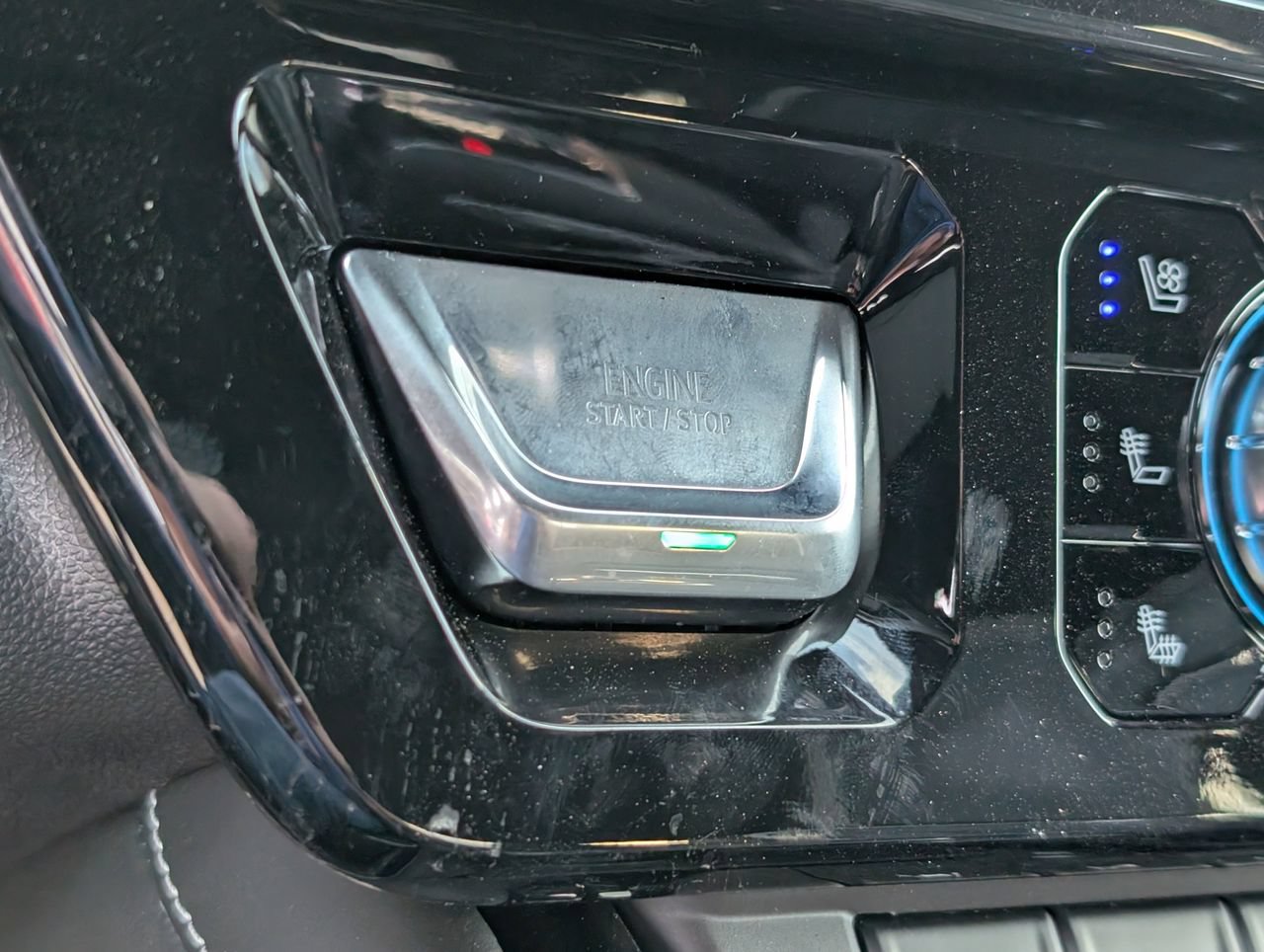 2026 GMC Sierra 1500 AT4X - Photo 15
