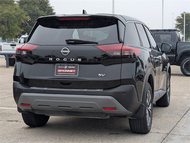 2023 Nissan Rogue SV photo 4