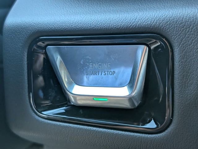 2026 GMC Yukon Denali - Photo 14
