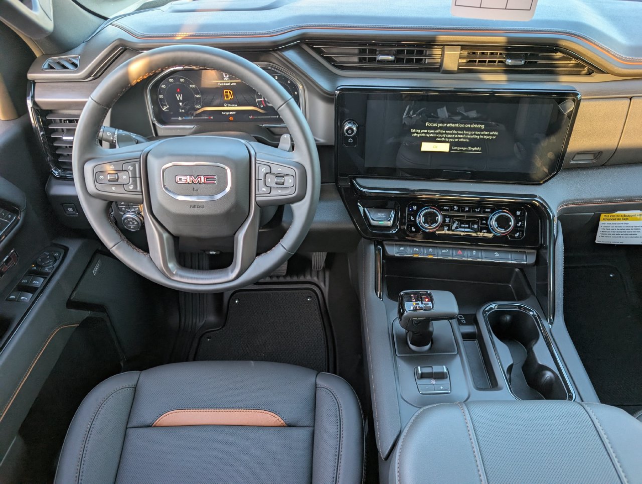 2026 GMC Sierra 1500 AT4 - Photo 9