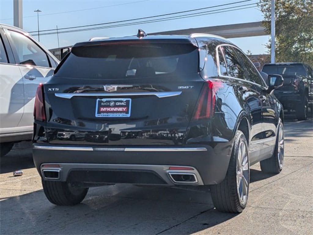 Used 2025 CADILLAC XT5 Premium Luxury SUV