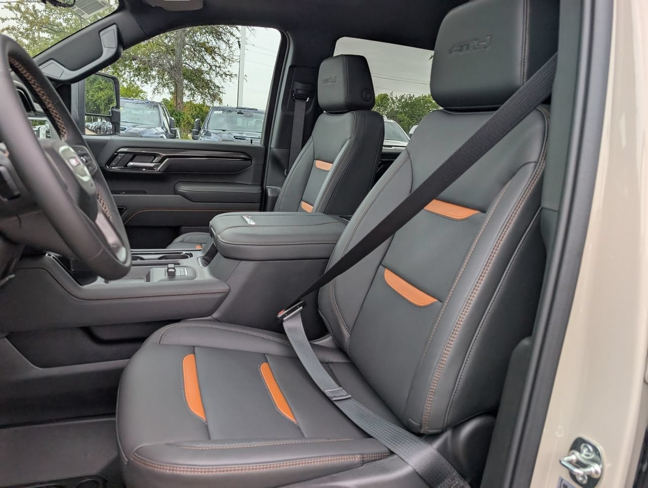 2026 GMC Sierra 2500HD AT4 - Photo 19