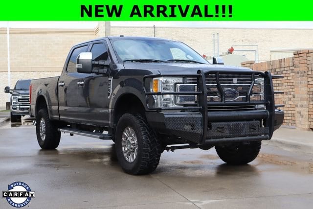 2017 Ford F-250 Lariat 4x4 Crew Cab 6-3/4' Box's photo
