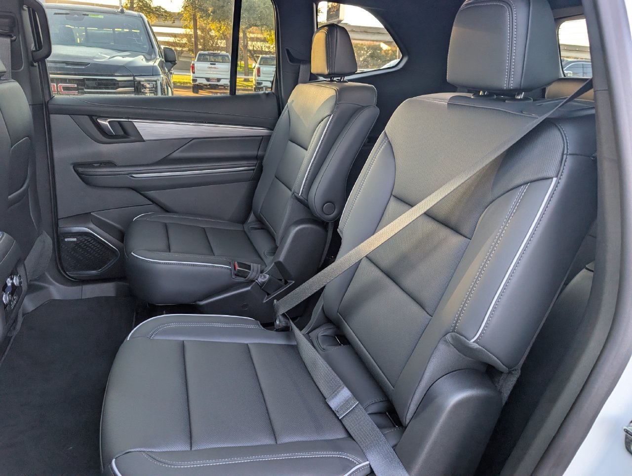 2027 Buick Enclave Preferred - Photo 19